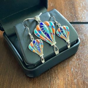 Hot air balloon necklace and earrings set